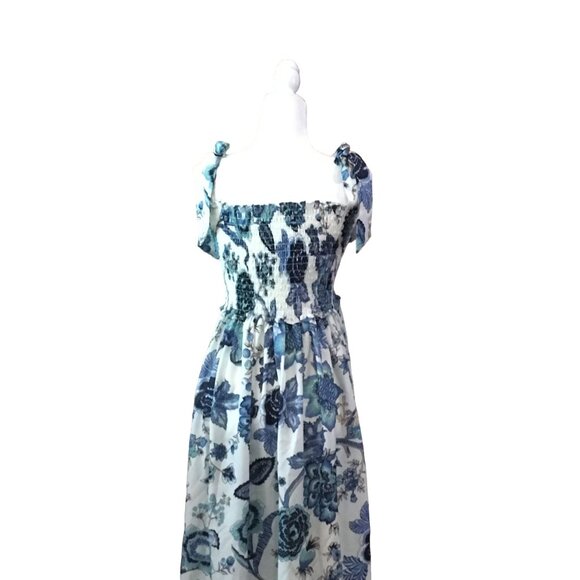 Floral Print Smocked Maxi Dress By SundayU  Large - Picture 4 of 6